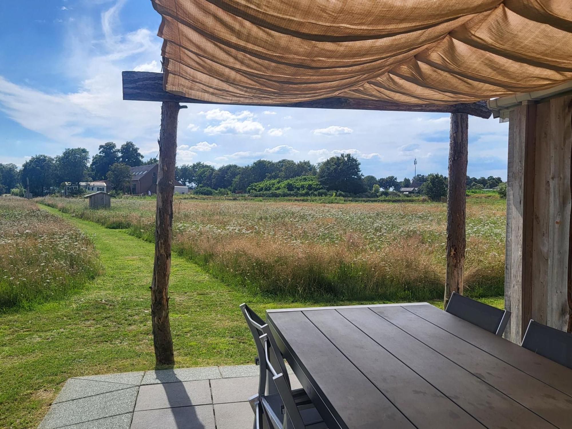 Hoeve Twente - De Buizerd Villa Heythuysen Exterior photo